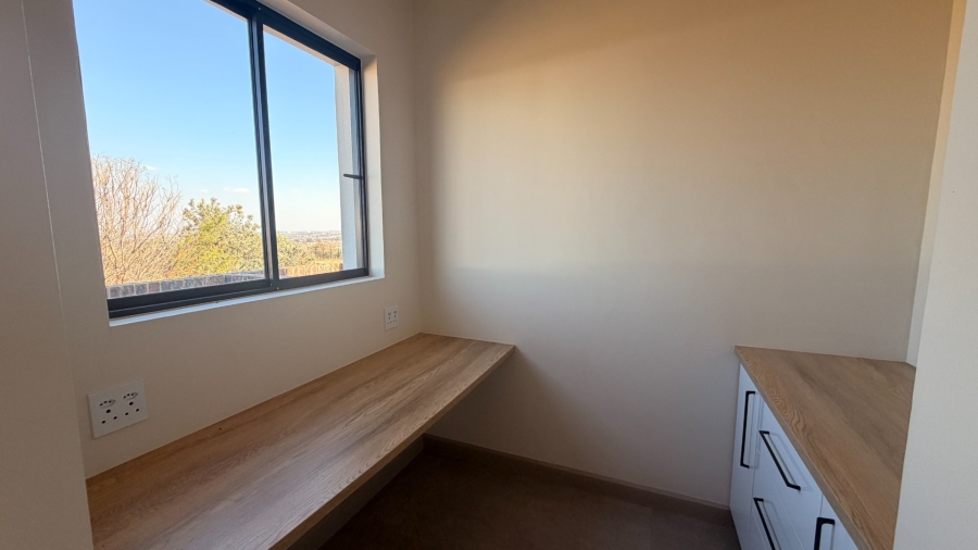 3 Bedroom Property for Sale in Helderzicht Eco Estate North West